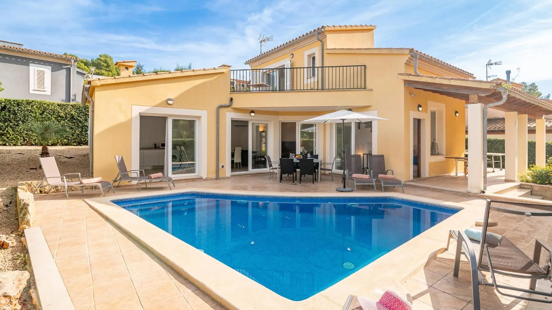 Bonaire Solar 200 By Sealand Villas Alcudia